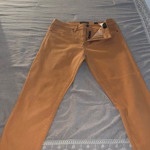 Mustards colored Lucky Brand ankle jeans size 12/31